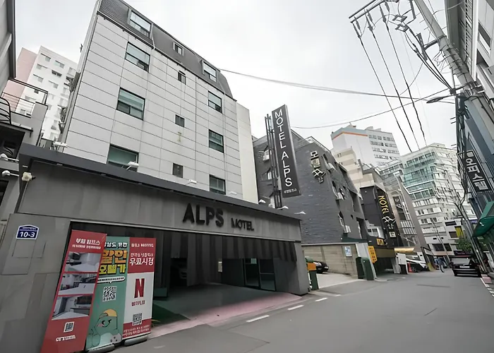 Alps Motel