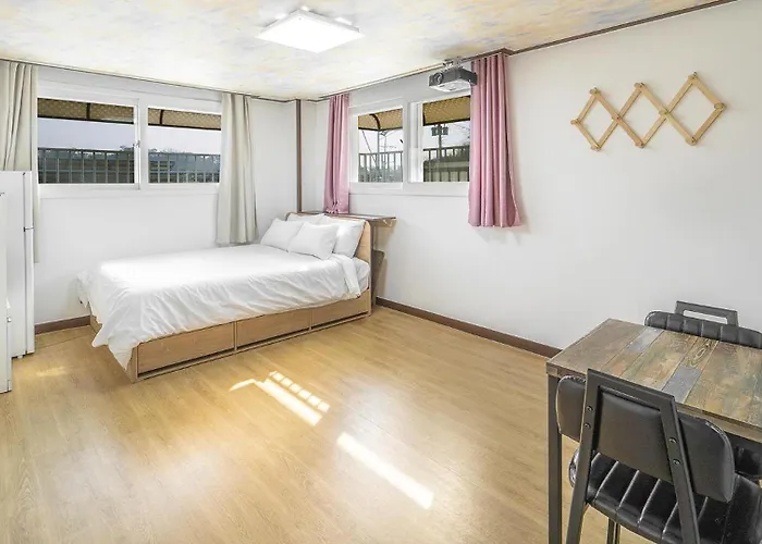 Yeongheungdo Ttobagi Pension